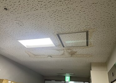 天井補修塗装をやってきました！のイメージ